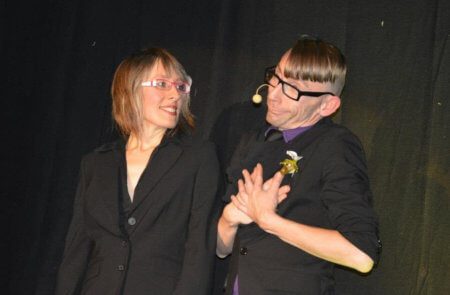 Lin Scherer und Stein Are Hansen auf der Bühne